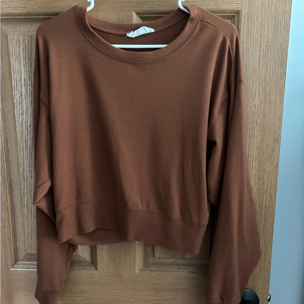 Brown cropped Crewneck Size Medium